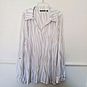 IMAN Global Chic Tiger Print Popover Top Stone Tiger Womens Size L Mob Wife